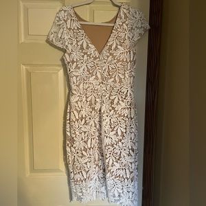 Lulu’s White Lace Bodycon Dress